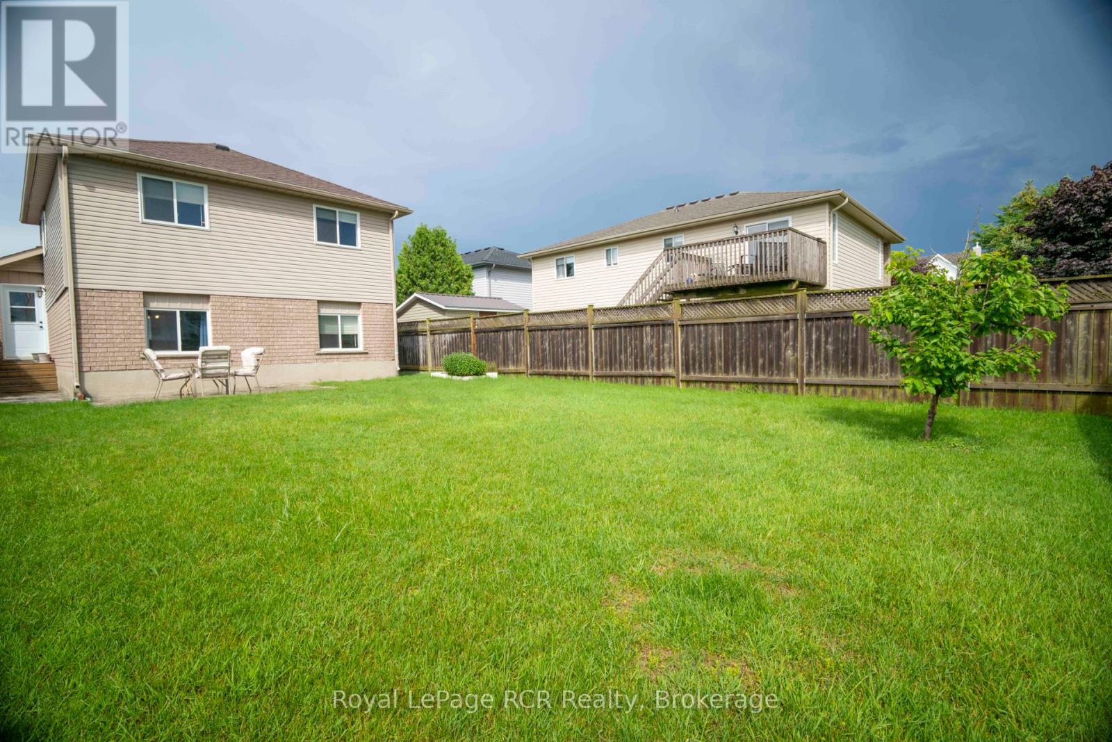 572 SCOUGALL COURT - 22