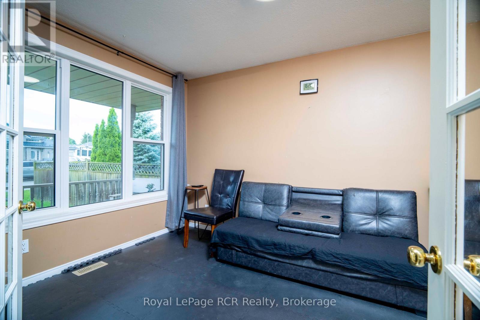 572 SCOUGALL COURT - 5