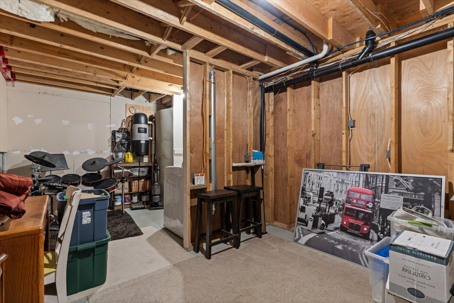 5976 MATSQUI STREET, Garrison Crossing, Chilliwack