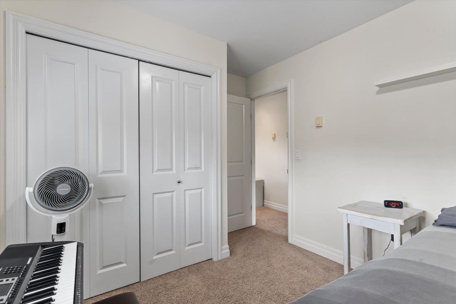 5976 MATSQUI STREET, Garrison Crossing, Chilliwack