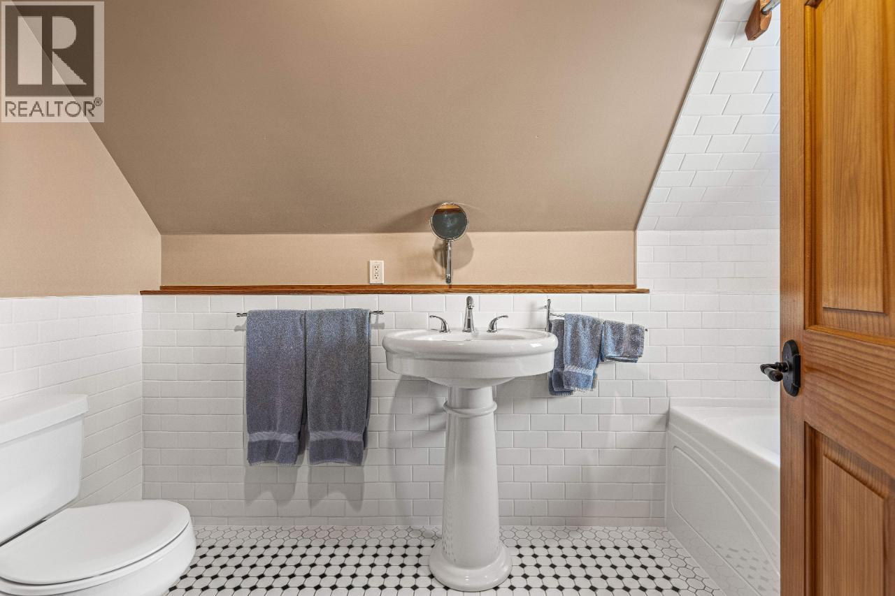 1403 DEER RIDGE Road - 39