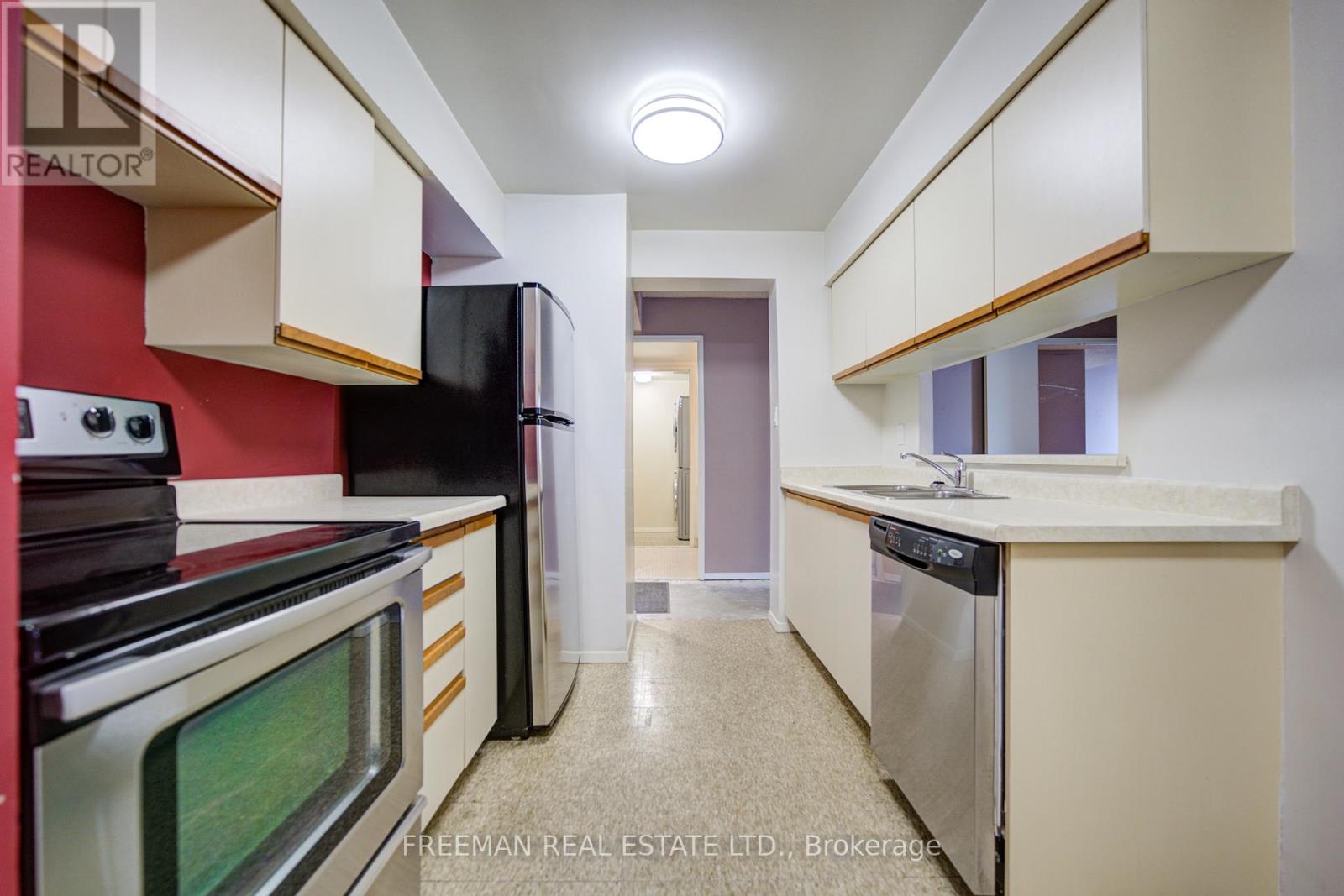 #2405 633 BAY STREET - 13