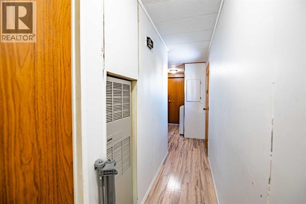 3, 5344 76 Street - 7