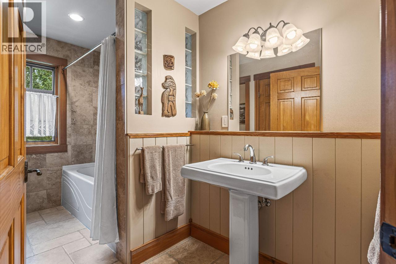1403 DEER RIDGE Road - 48