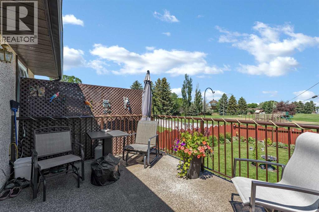 288 Ross Glen Drive SE — photo 40