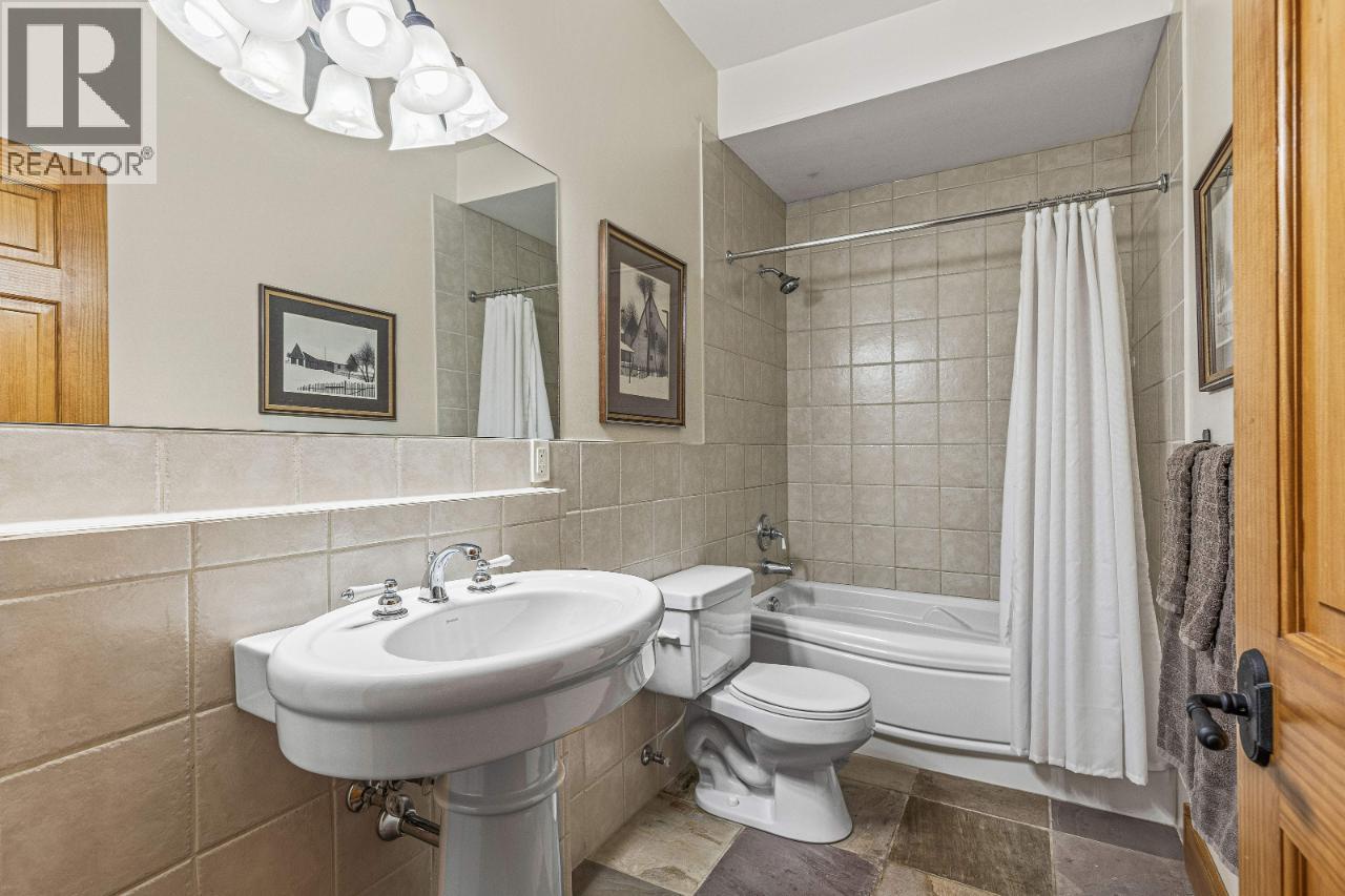 1403 DEER RIDGE Road - 64