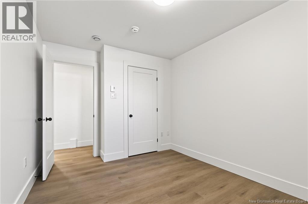 28 Adéo-Rose Street - 32