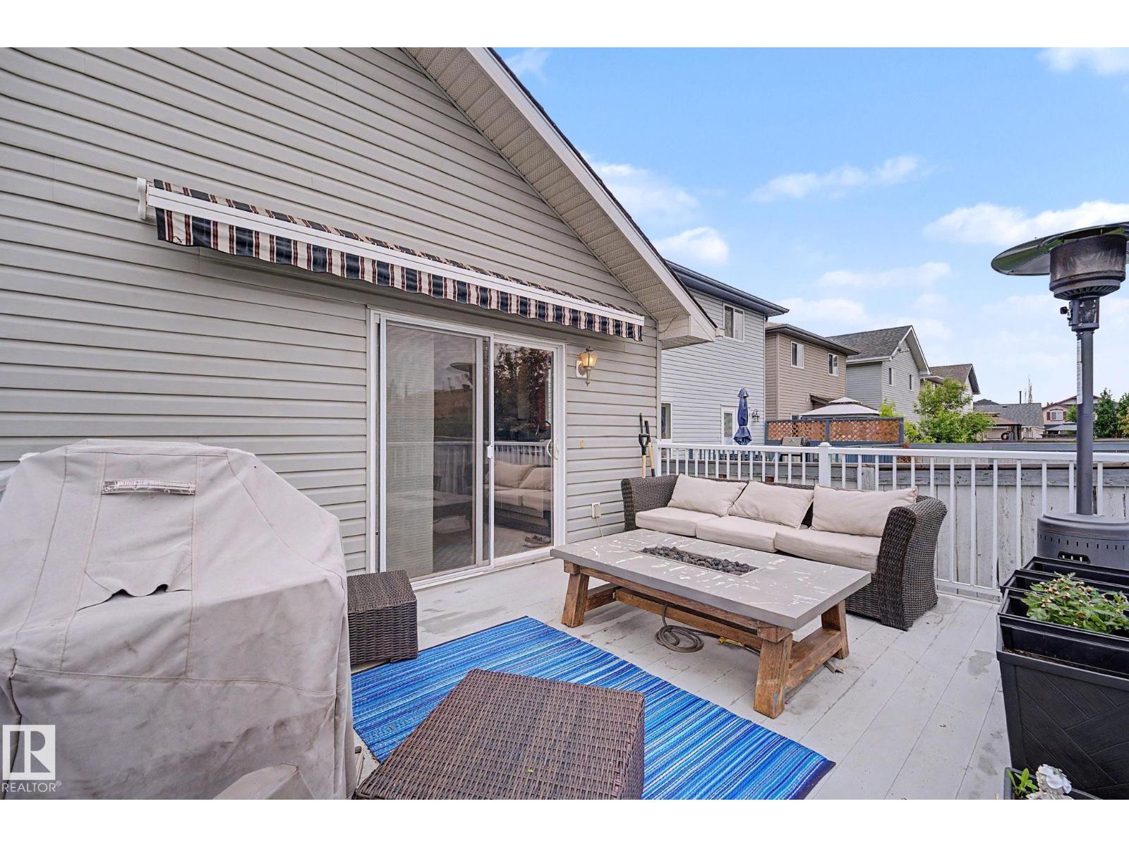 19039 47 AV NW - 36