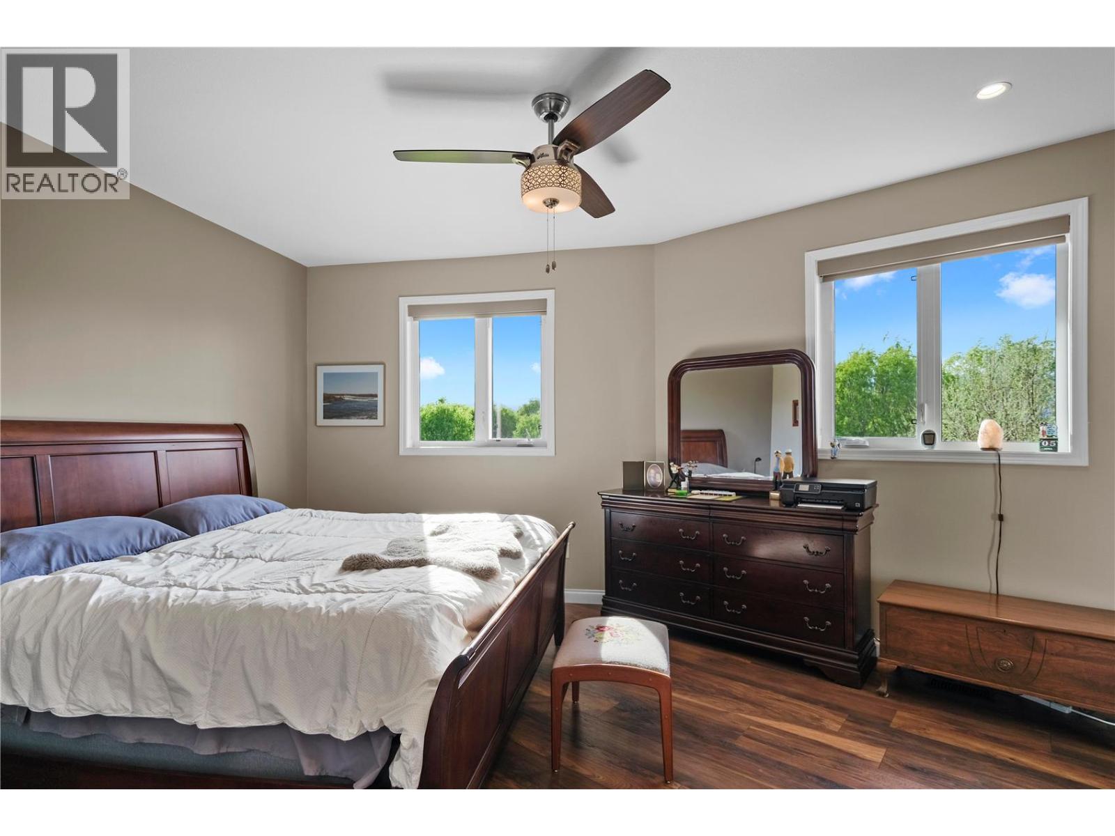 3810 Casorso Road - 24