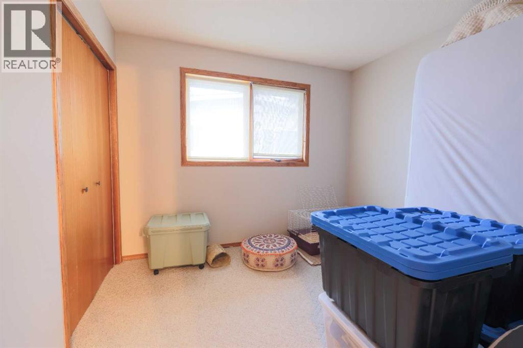 5314 57 Avenue - 17