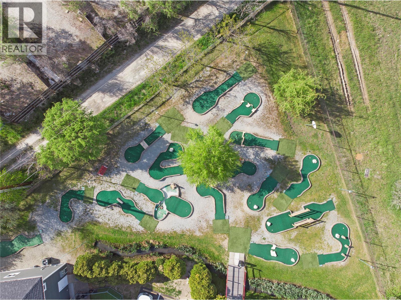 3810 Casorso Road - 2