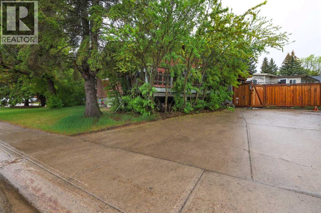 5314 57 Avenue - 22