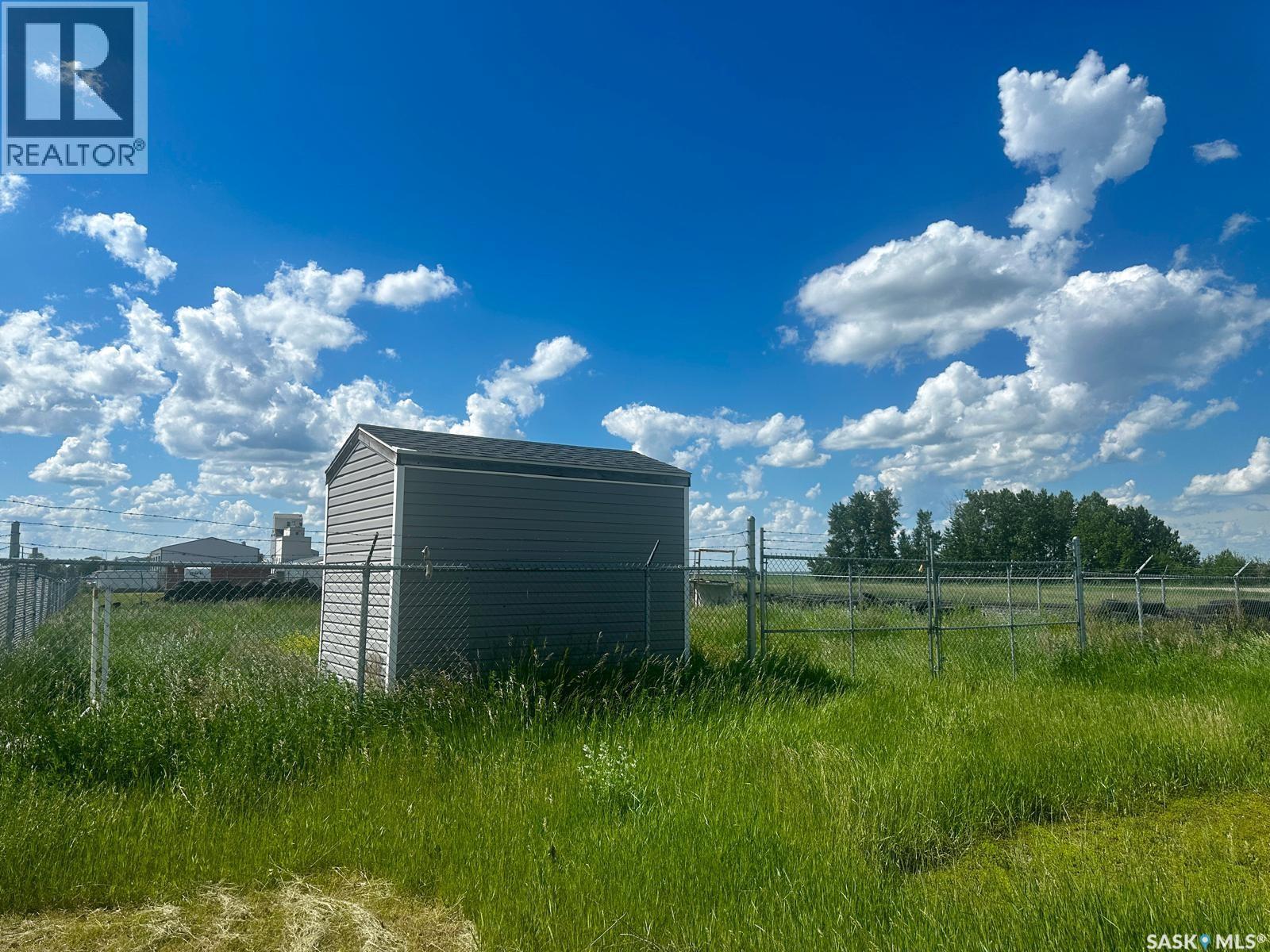 413 Railway STREET - photo 4