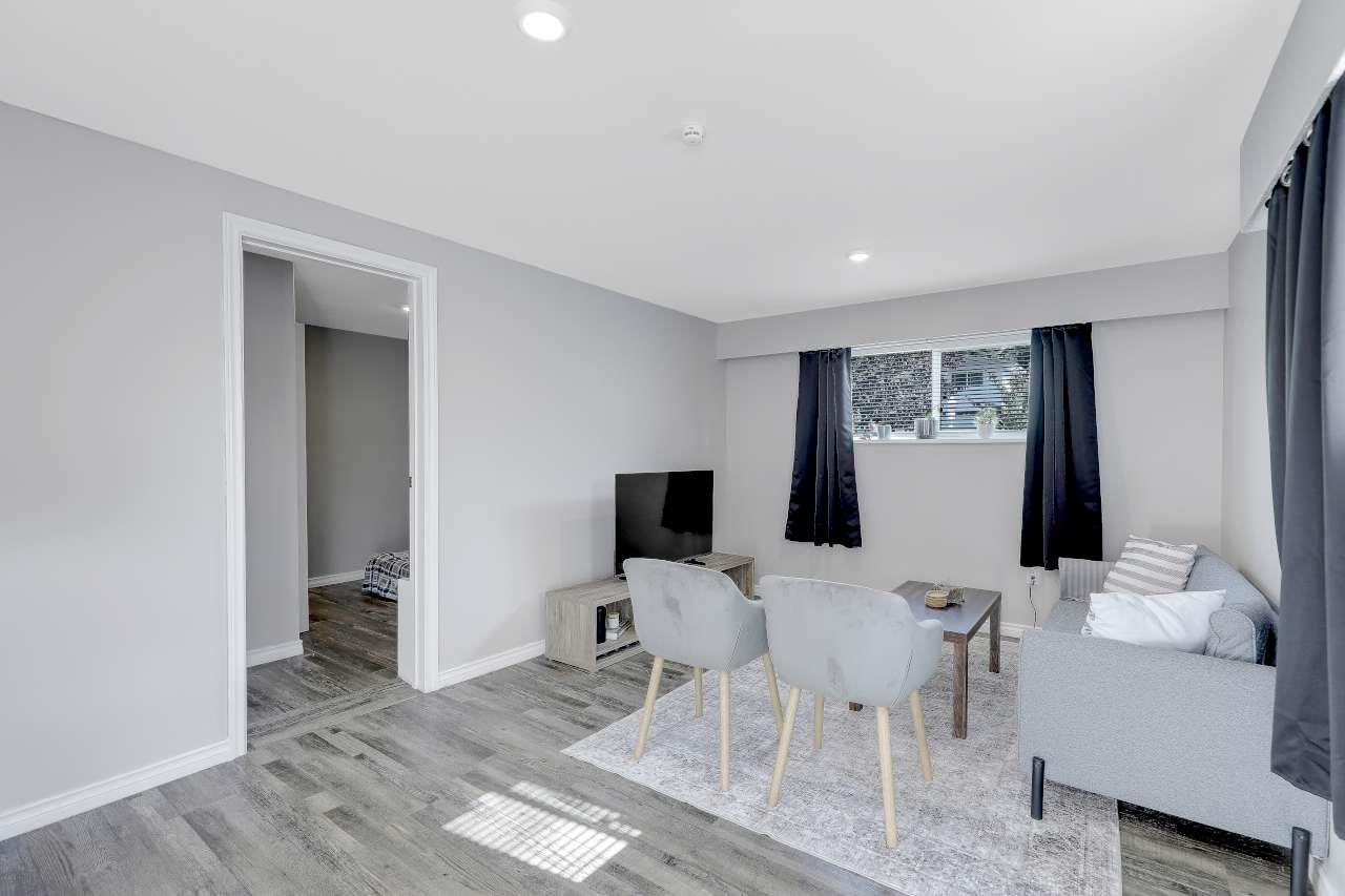 Thumbnail 16