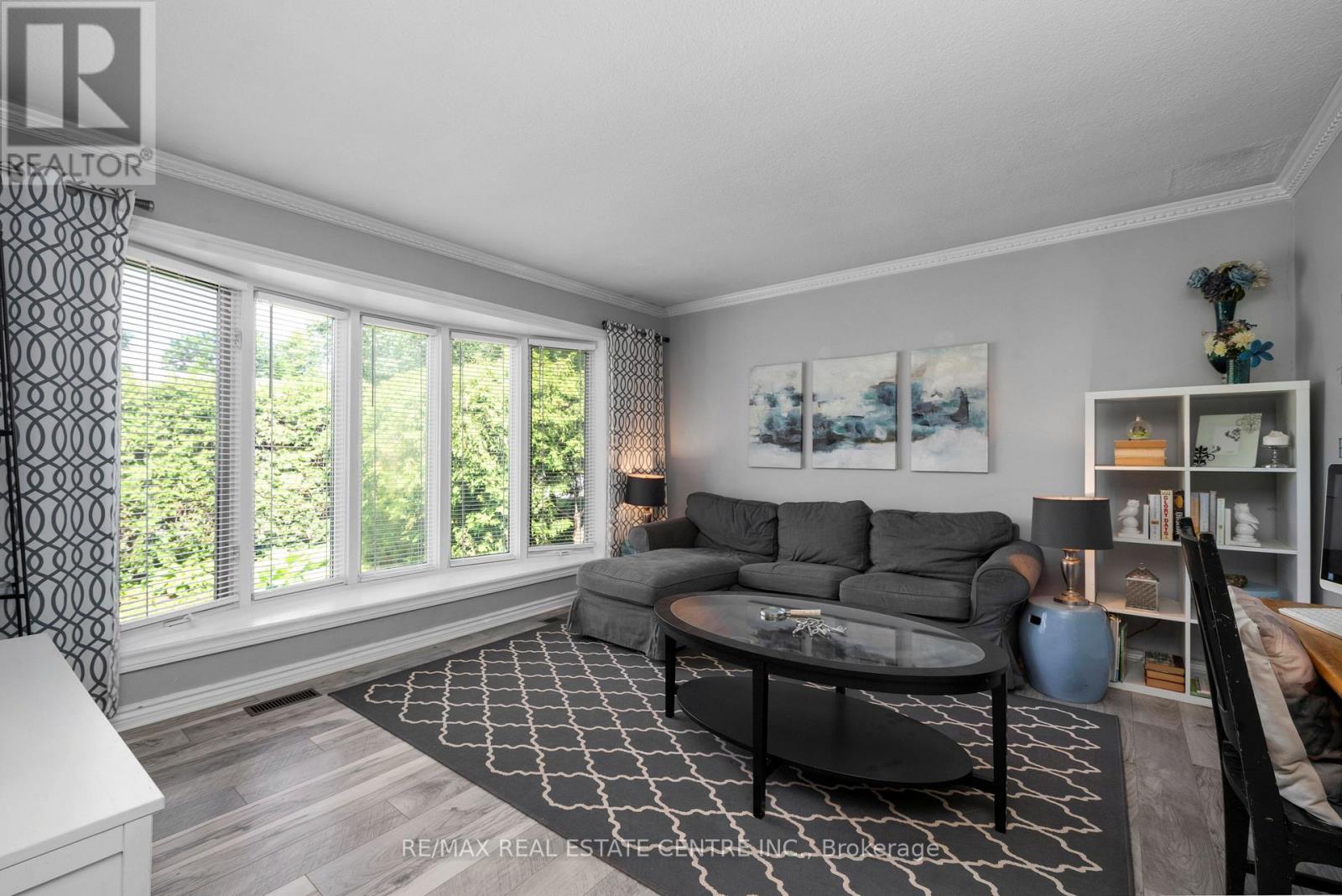 2 BARD LANE - 5
