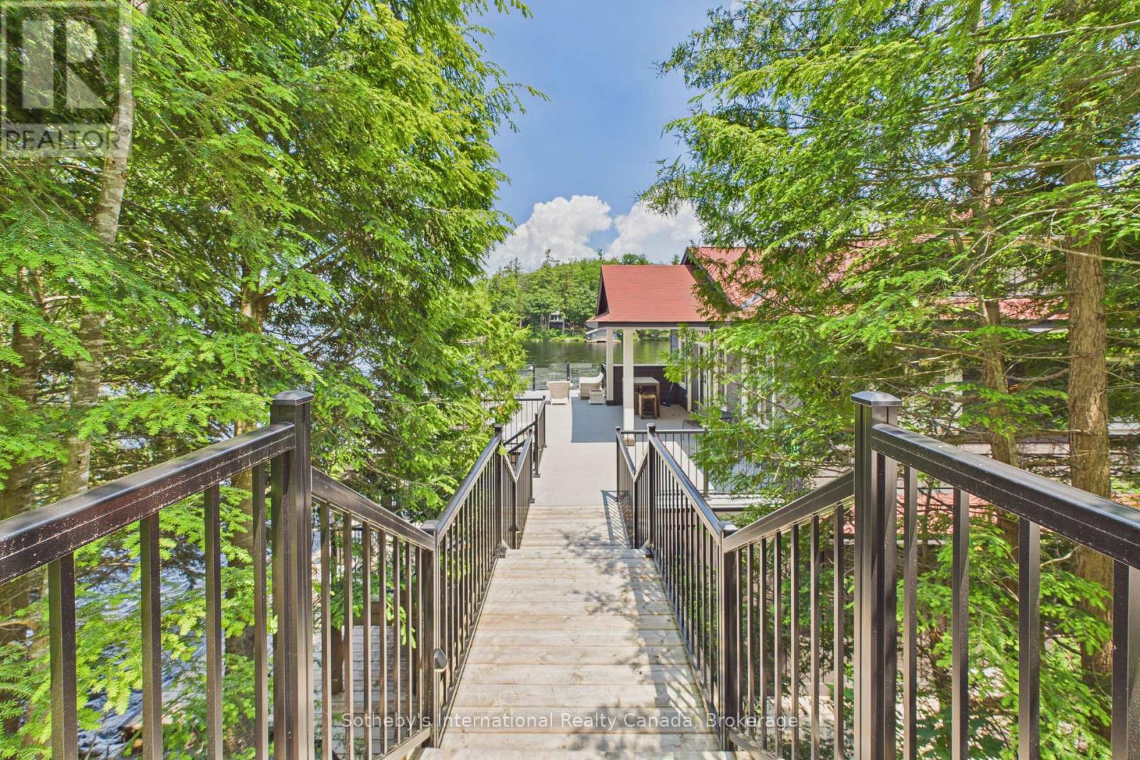 1181 ASHFORTH DRIVE - 35