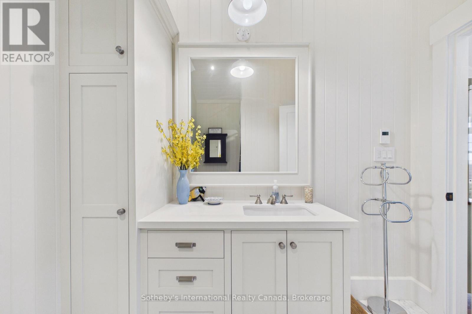 1181 ASHFORTH DRIVE - 44