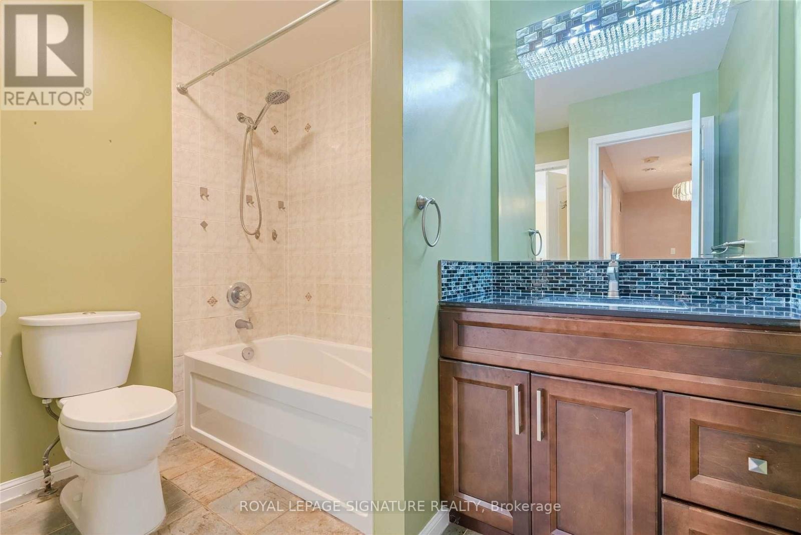 759 EDWARDS AVENUE - 25