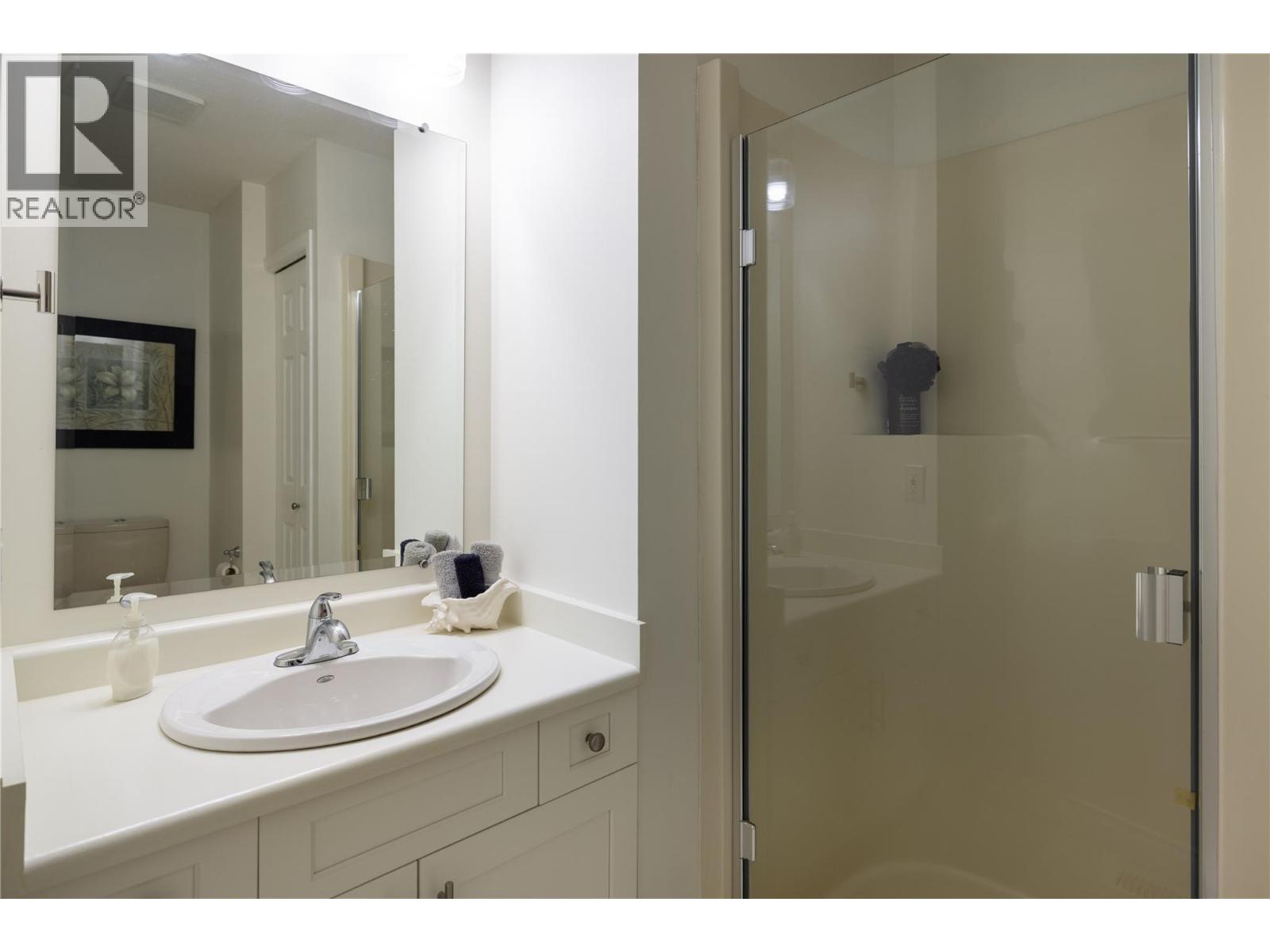 #28 4303 27 Avenue - 21