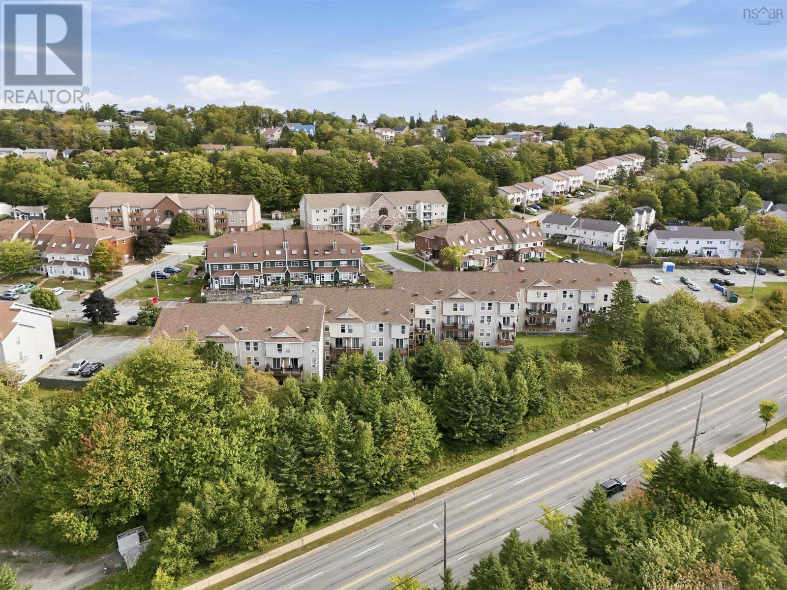 #215 75 Collins Grove - 24