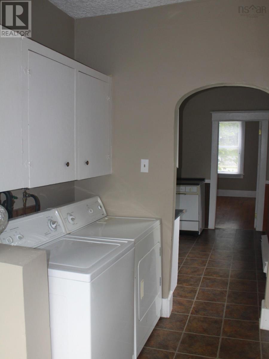 217 Windmill Road - 8