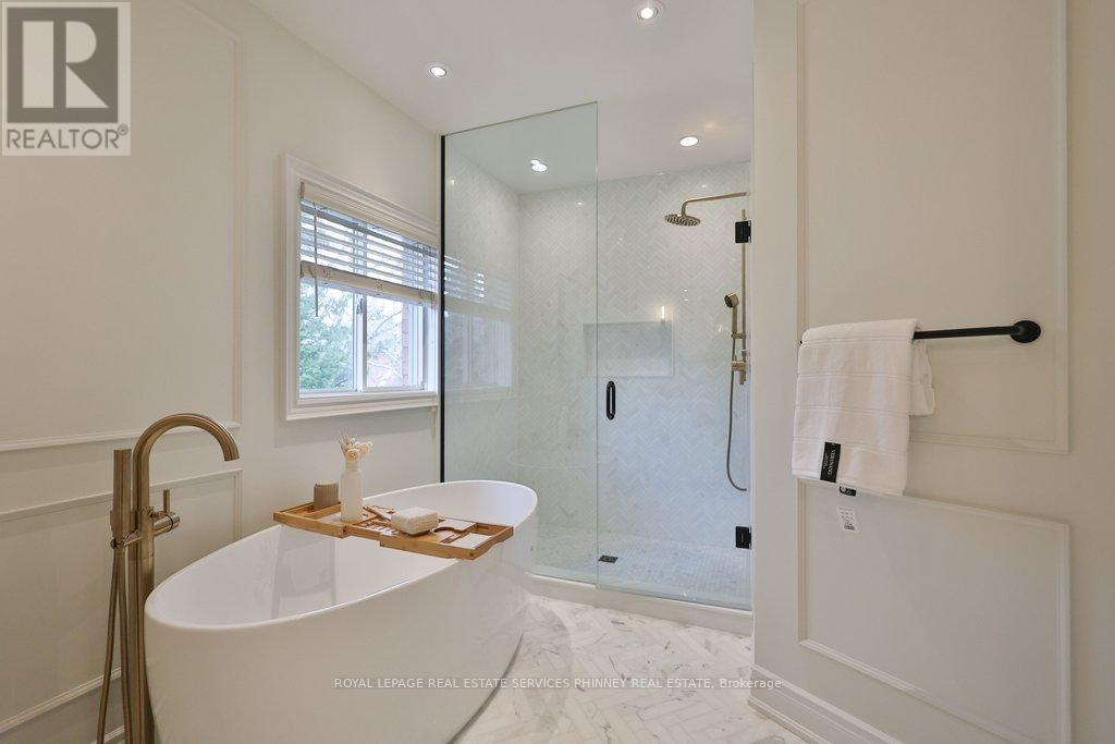 1962 CALGARY COURT - 24