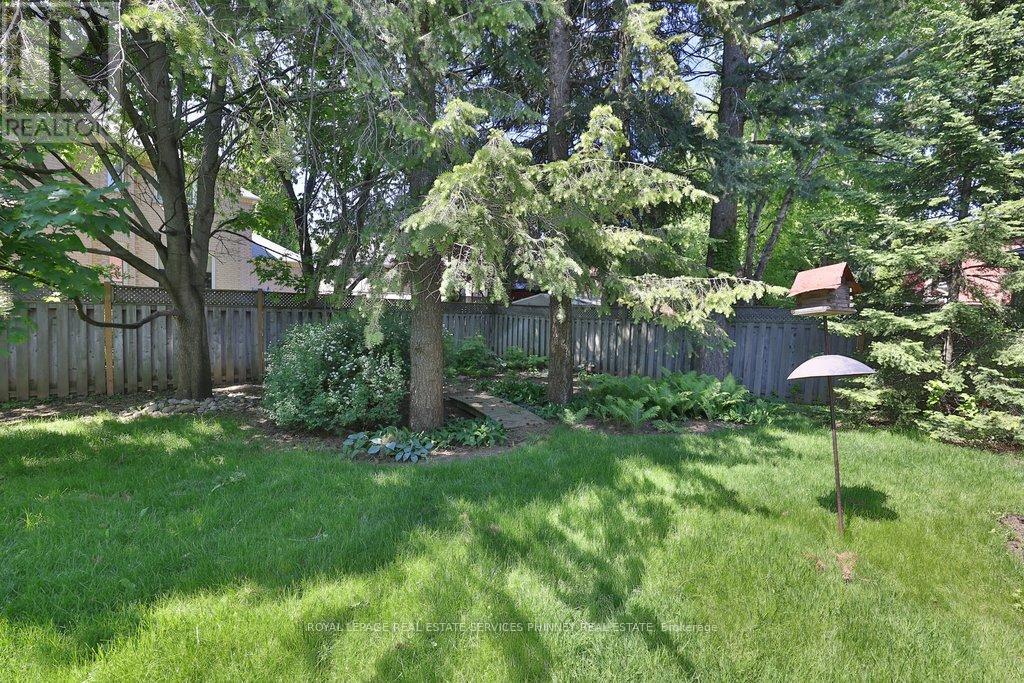 1962 CALGARY COURT - 36
