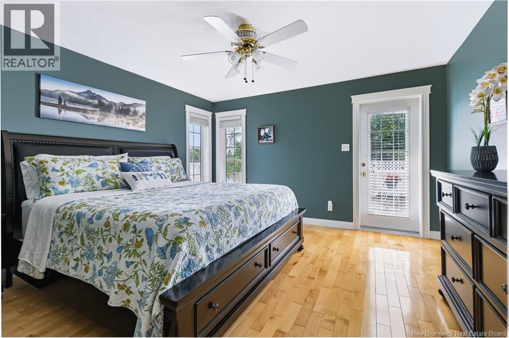 305 Douglas Avenue - Image 23