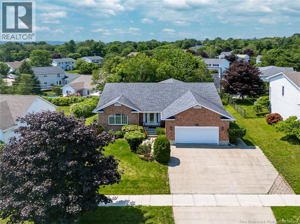 305 Douglas Avenue - Image 49