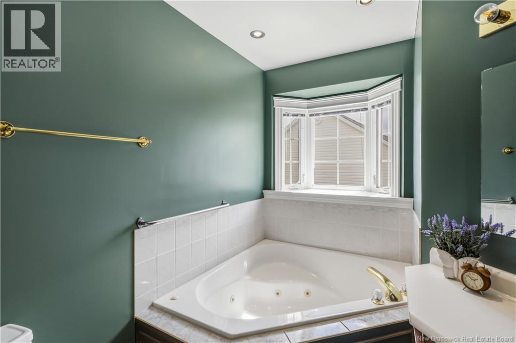 305 Douglas Avenue - 26