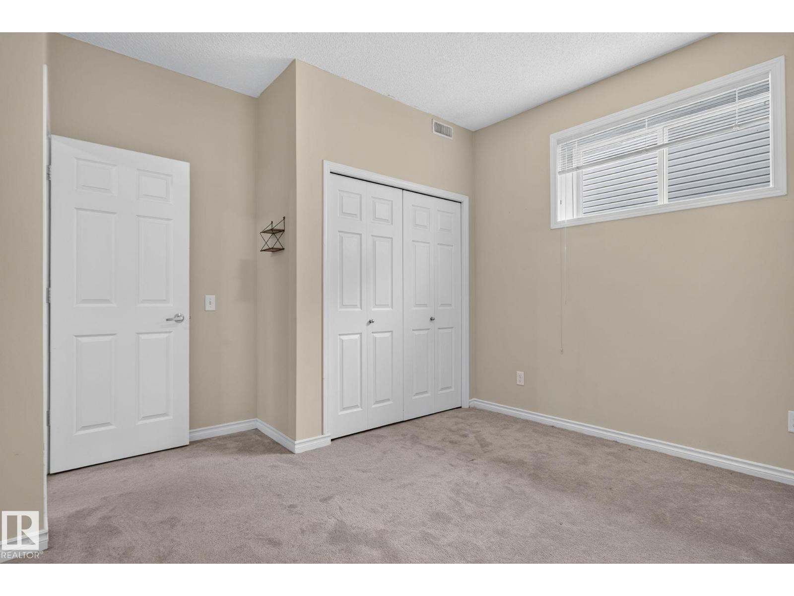 #18 6520 2 AV SW - 14