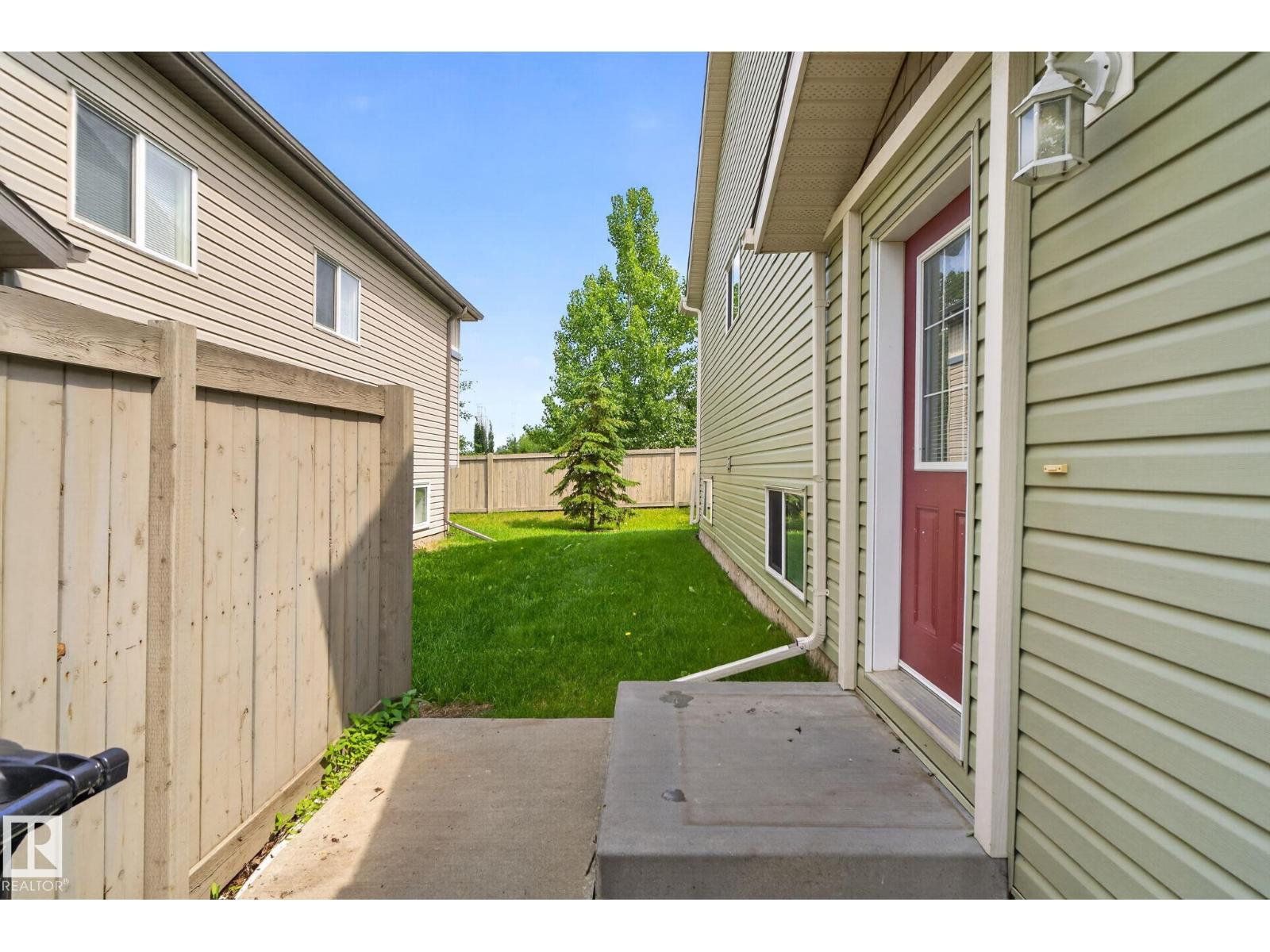 #18 6520 2 AV SW - 25