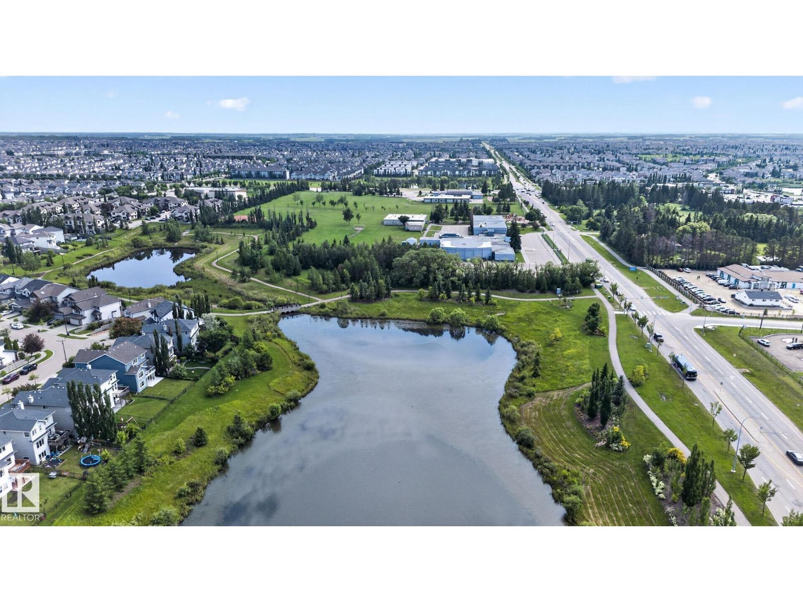 #18 6520 2 AV SW - 37