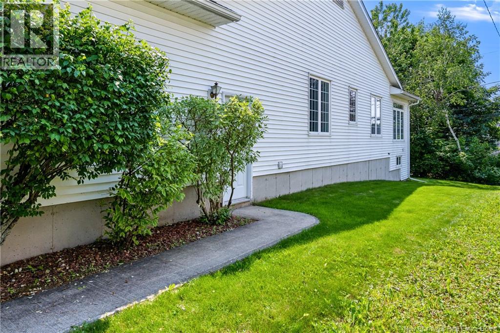 305 Douglas Avenue - 43