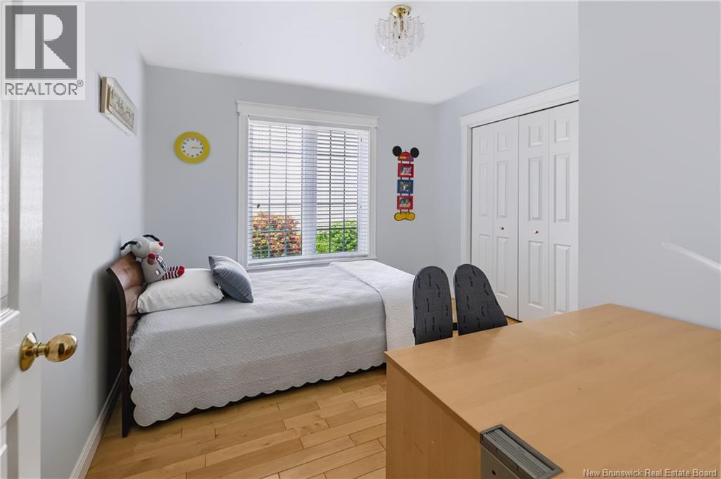 305 Douglas Avenue - 28