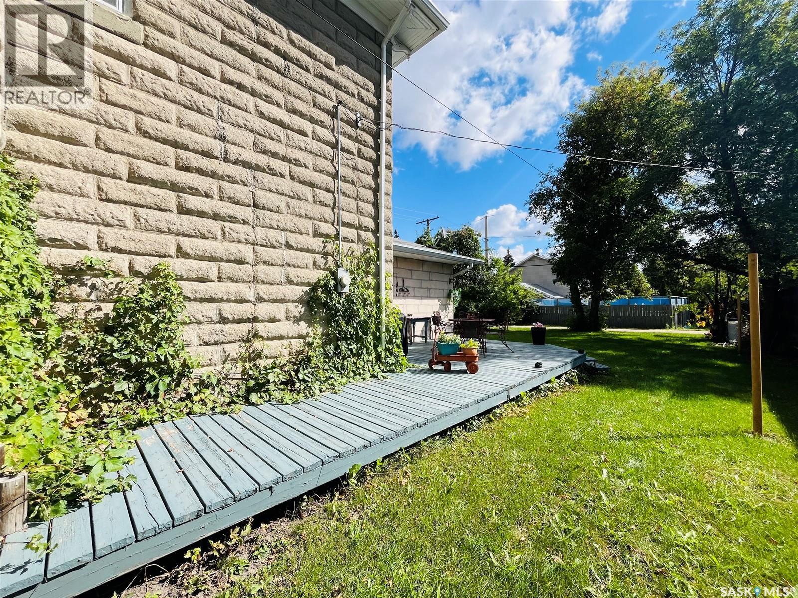 807 Gordon STREET - 32