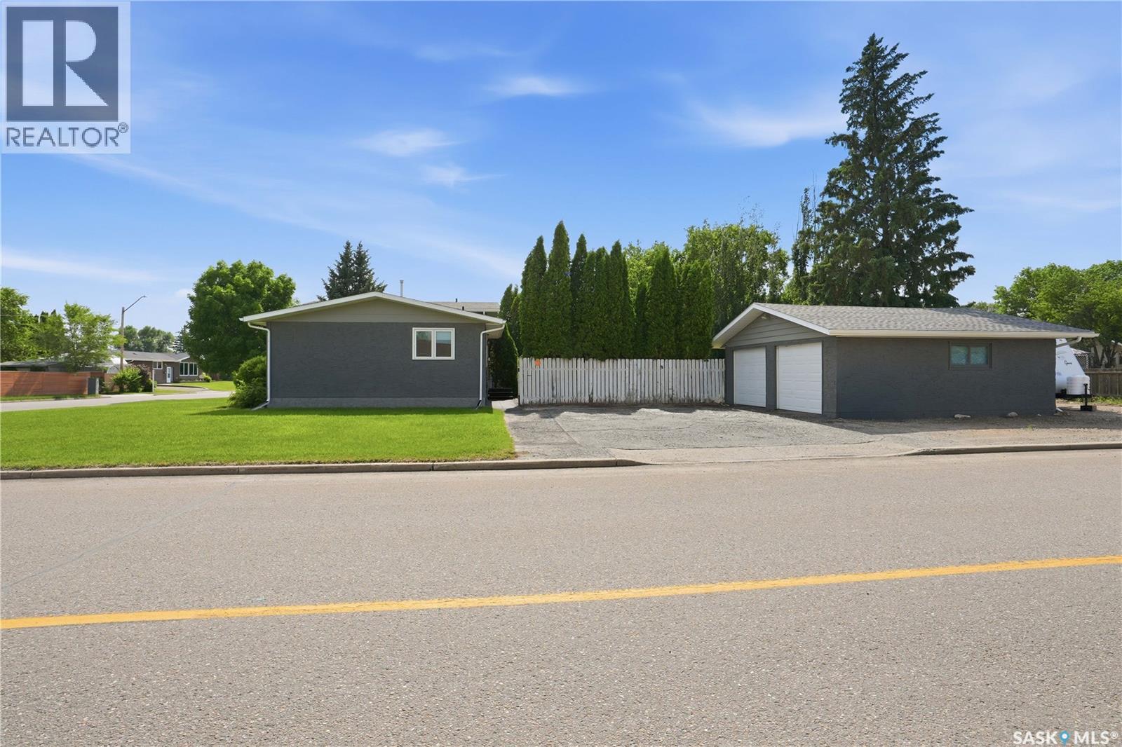 1811 Bowers DRIVE - 28