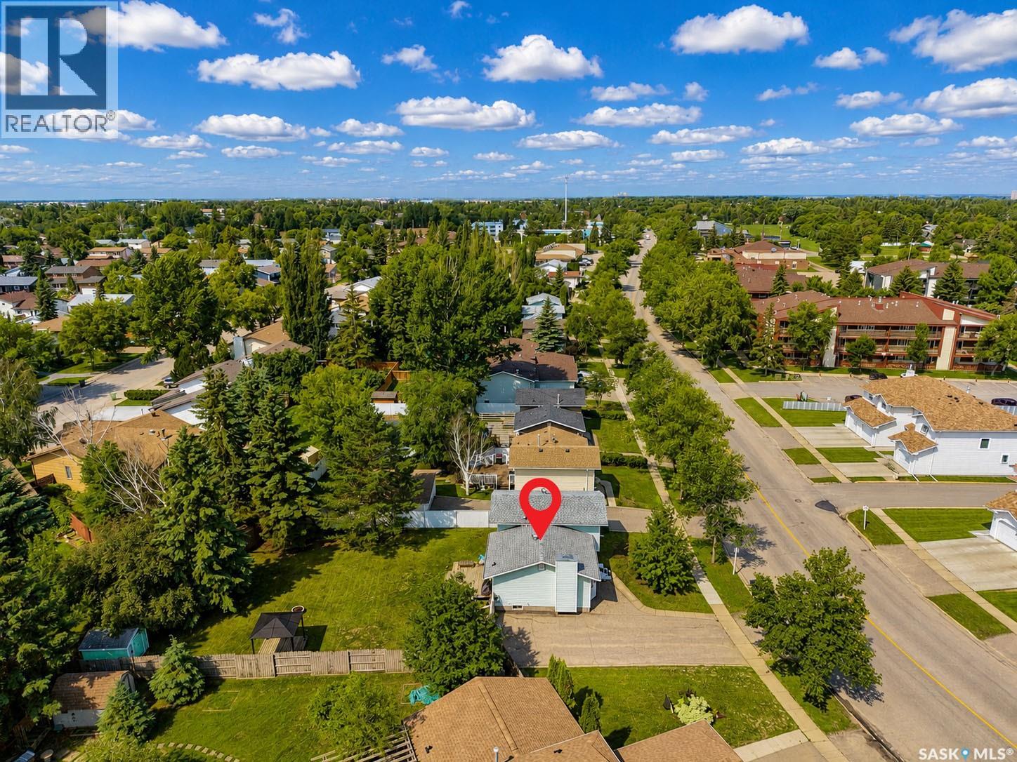 1611 Olive Diefenbaker DRIVE — photo 32