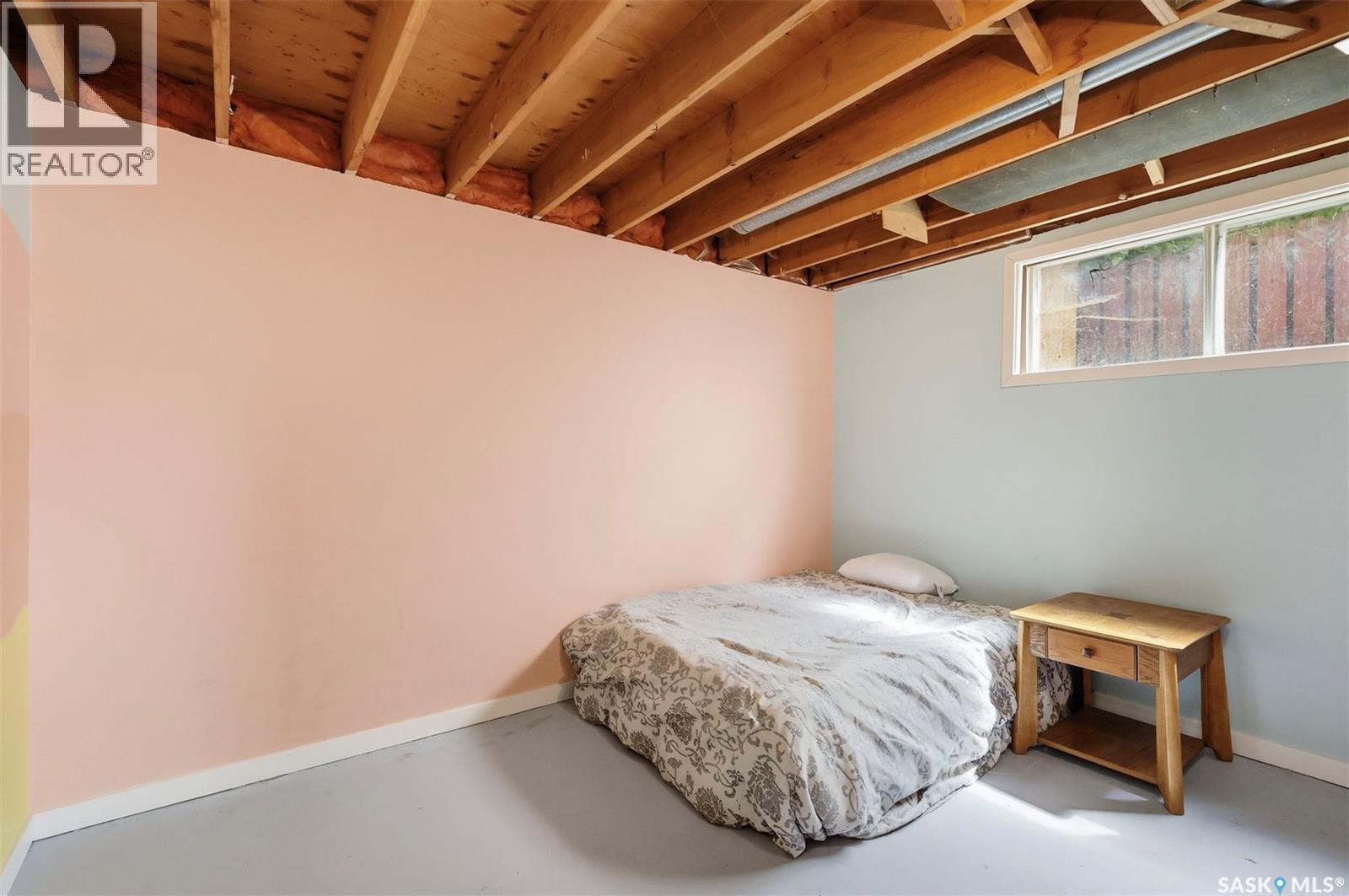 304 4th AVENUE - 27