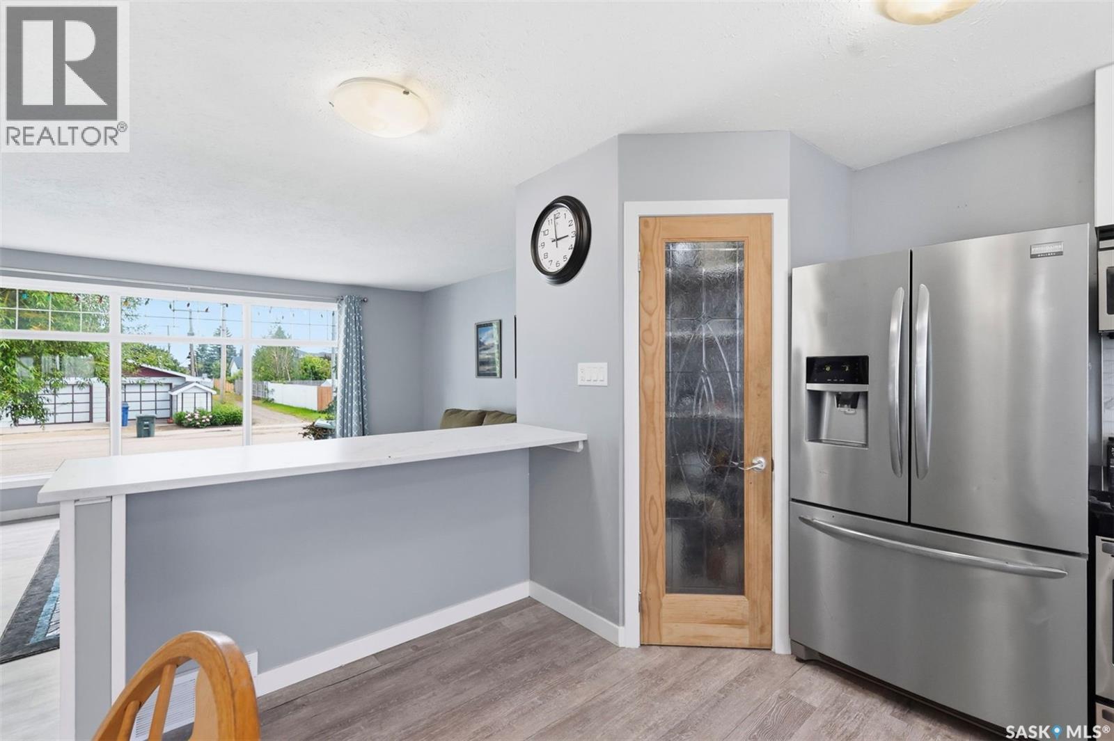 304 4th AVENUE - 10