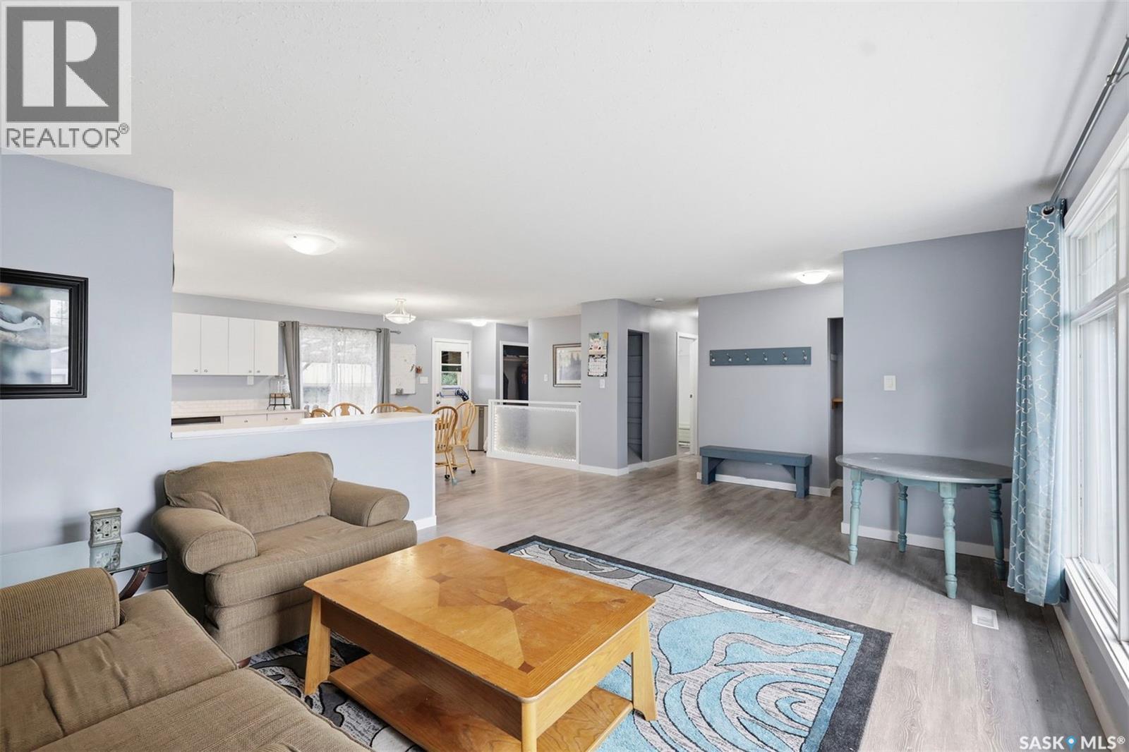 304 4th AVENUE - 4