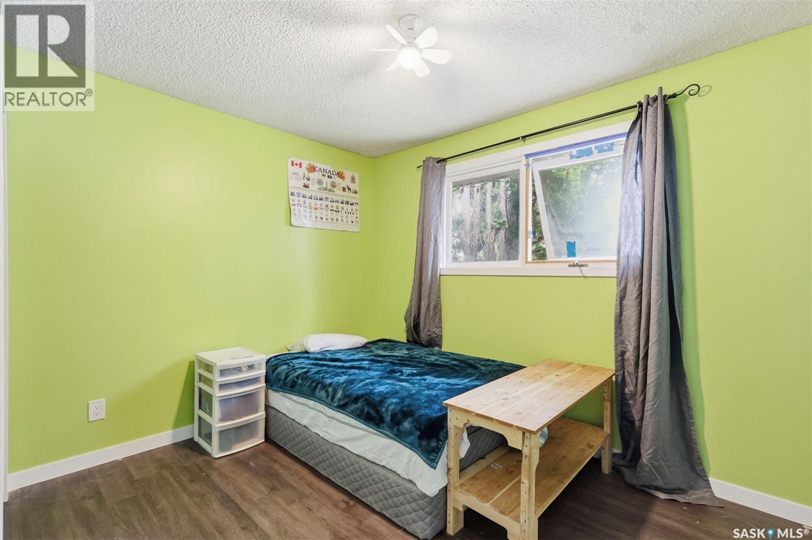 304 4th AVENUE - 17