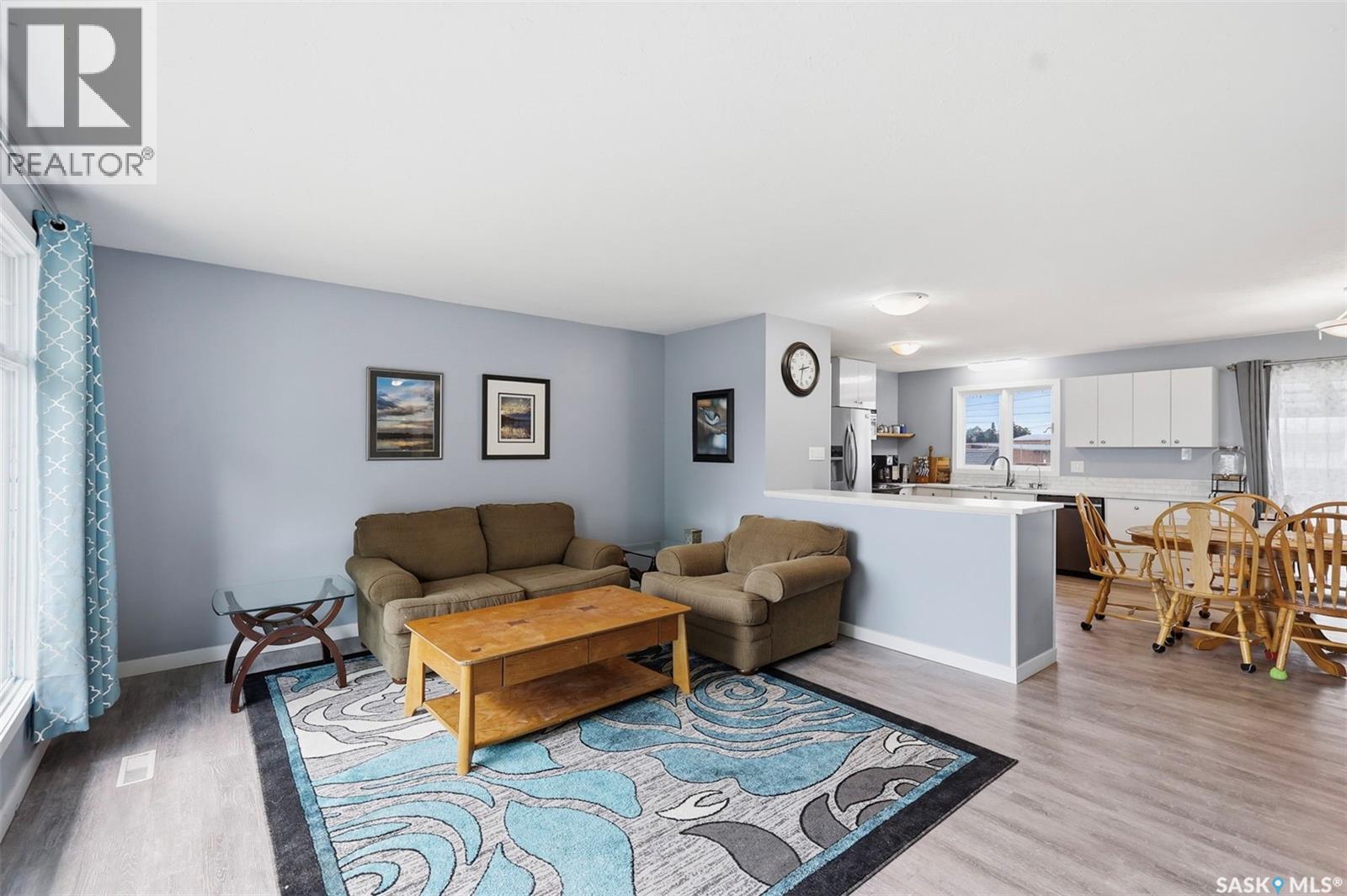 304 4th AVENUE - 5
