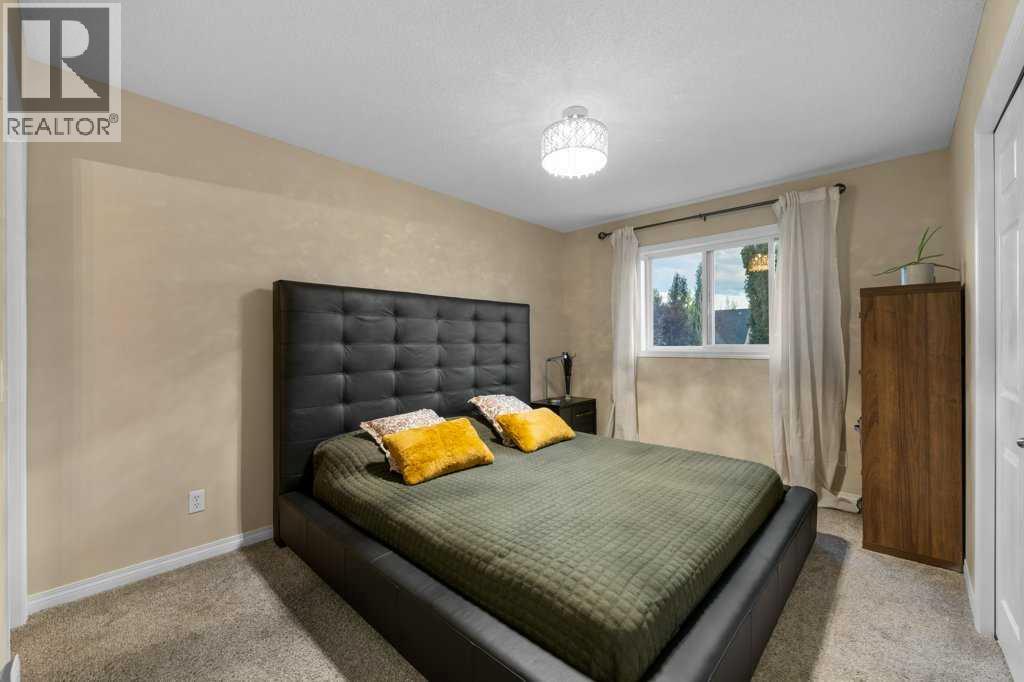 173 Bridleridge View SW - 22
