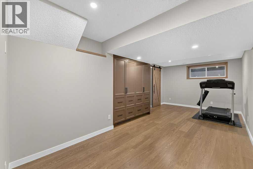 173 Bridleridge View SW - 28