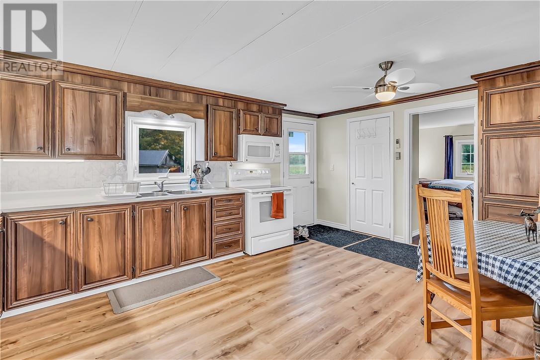 591 LACLOCHE LAKE Road - 13