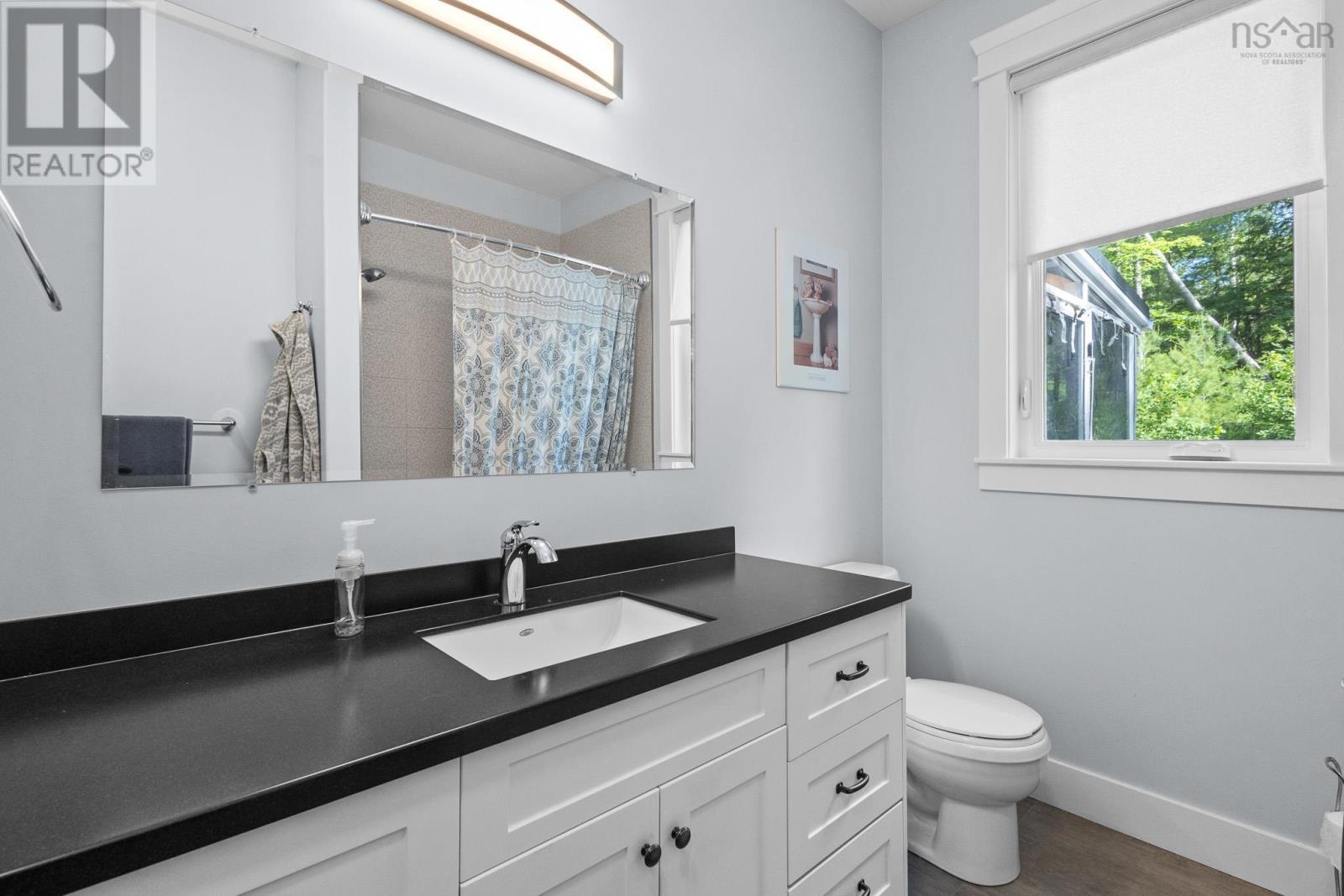 Property 21 of 49 of 485 Calderwood Drive