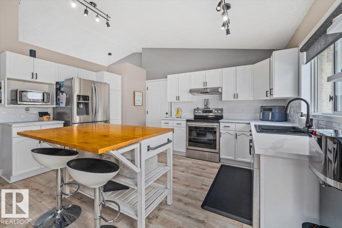 2 GRASSVIEW CR — photo 24