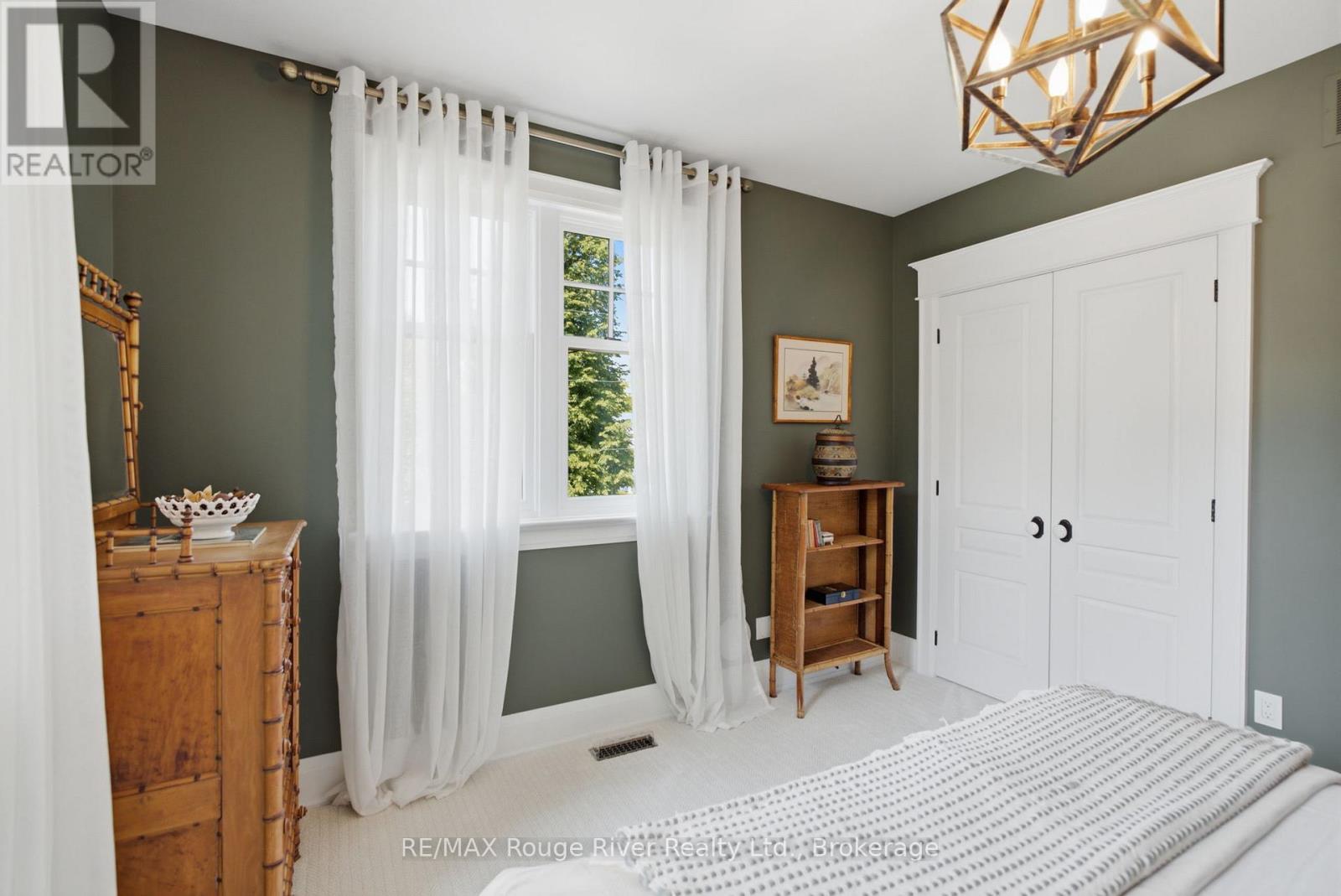 505 KING STREET - Image 29
