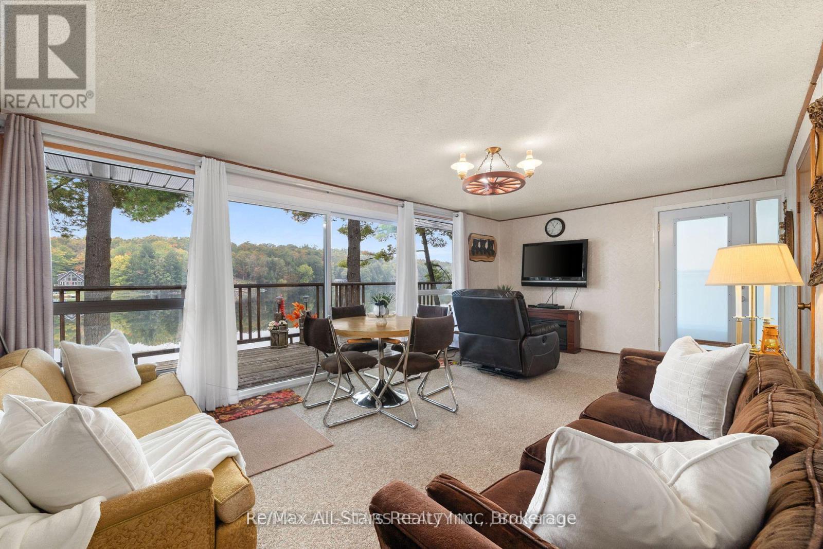 COTTAGE # 9 - 1006 YOUNGS ROAD - 5